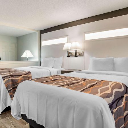 Baymont By Wyndham Montgomery Al Экстерьер фото