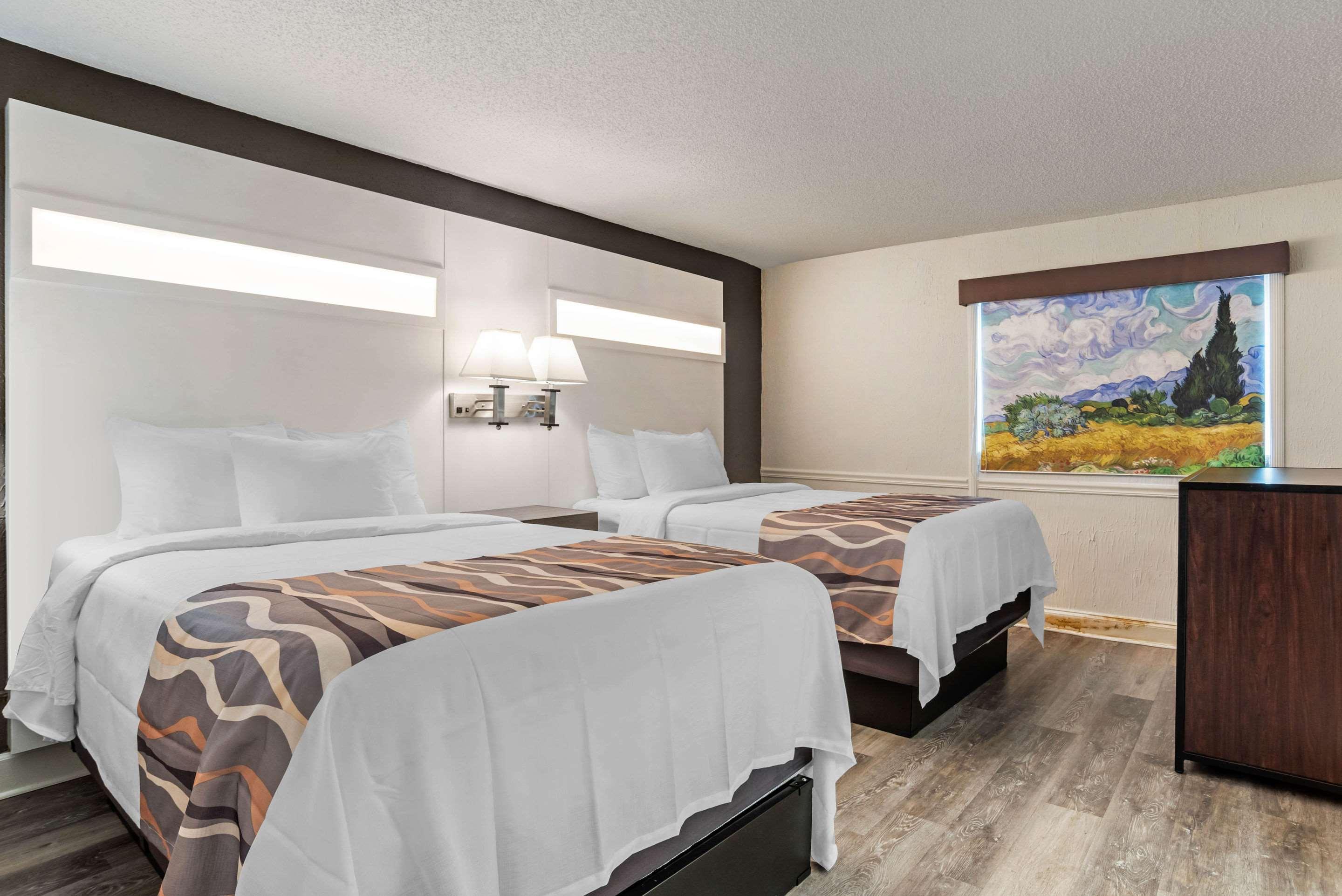 Baymont By Wyndham Montgomery Al Экстерьер фото