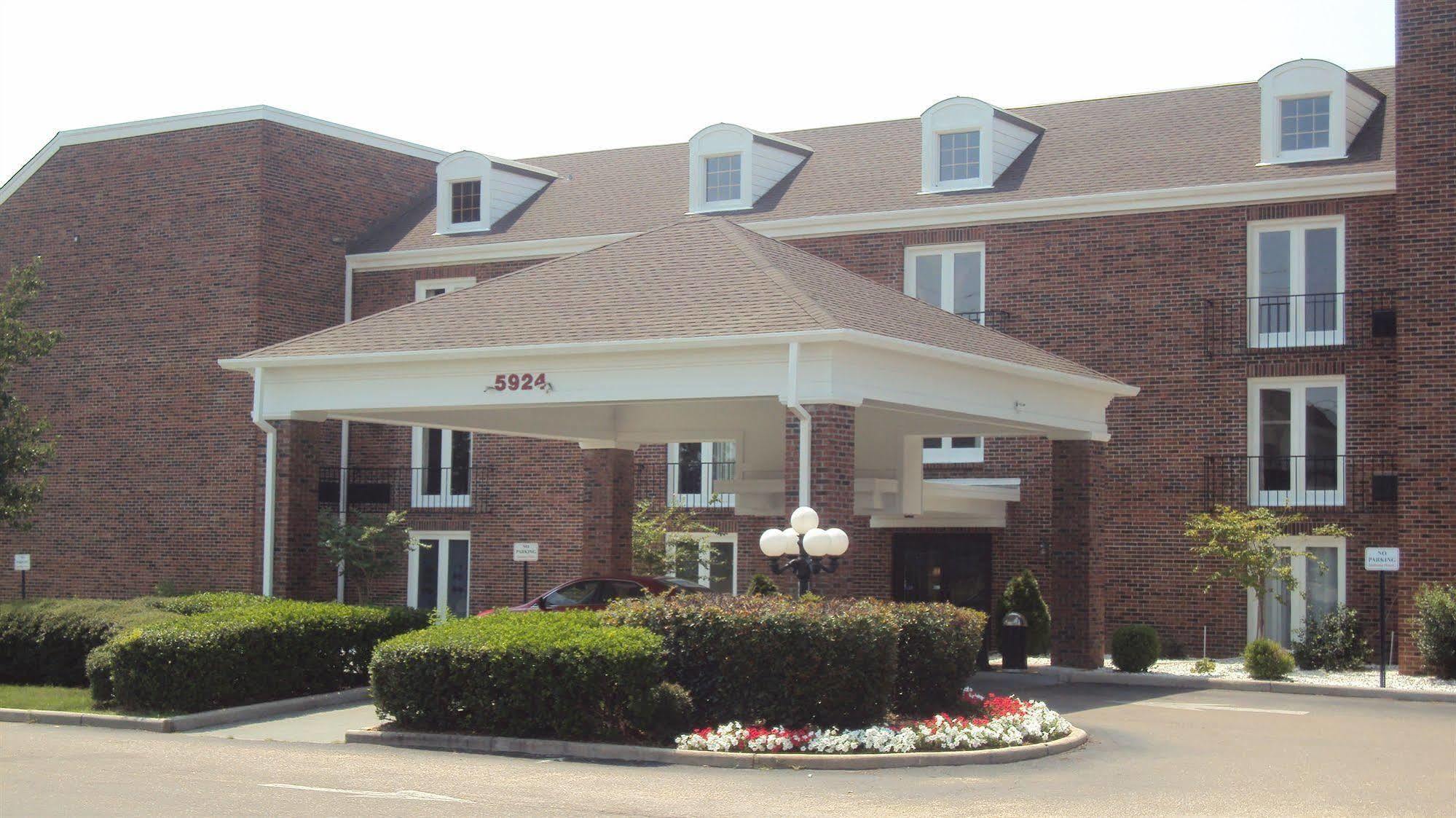 Baymont By Wyndham Montgomery Al Экстерьер фото